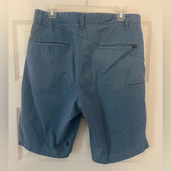 Men’s Blue Volcom Frickin Chino Shorts - Picture 3 of 4